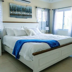 https://coastal-haven-your-tropical-oasis-ocho-rios.hotelsochorios.net